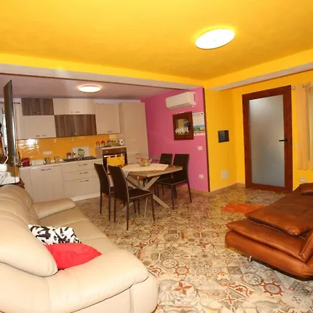 Casa Il Limoncello Sardo Lejlighed *